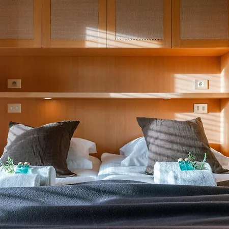 Premium Holidays - Stylish Castelli With C-view At Nieuwpoort * Oostduinkerke